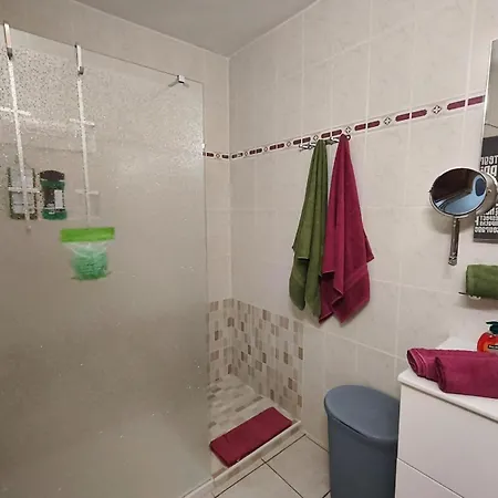 Joy And Friends 2 El Carmen *